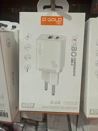 fonte gold 40W USB + USB-c