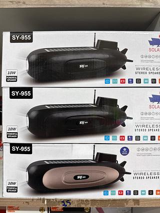 Caixa de som com solar